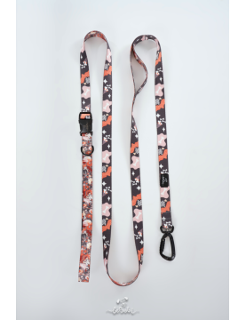 Dog leash with hip belt 3m Dog is in the air