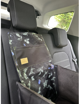 NEW Mik – Dog Car Seat Mat for the Middle Seat with Built-In Bed and Safety Belt