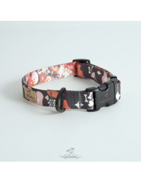 Dog collars DOG IS IN THE AIR
