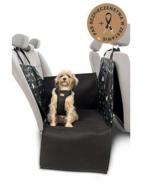 Dengu car seat cover for dog PAWradise with seat belt